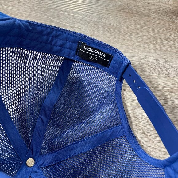 Volcom Hat - Picture 8 of 11